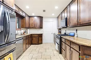 1233 Rapids Rd, New Braunfels, TX 78130 - Photo 11