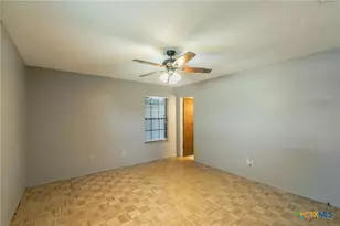 1 Blackjack Cir, Belton, TX 76513 - Photo 9