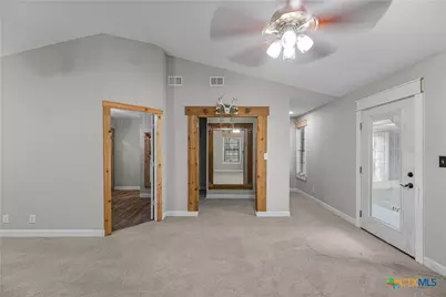 296 Cinco Oaks, Victoria, TX 77905 - Photo 13