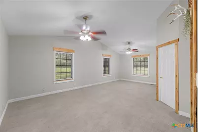 296 Cinco Oaks, Victoria, TX 77905 - Photo 9