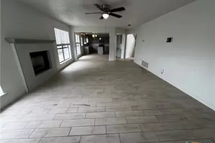 403 Red Oak Cir, Copperas Cove, TX 76522 - Photo 13