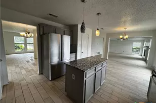 403 Red Oak Cir, Copperas Cove, TX 76522 - Photo 19