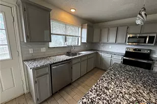 403 Red Oak Cir, Copperas Cove, TX 76522 - Photo 21