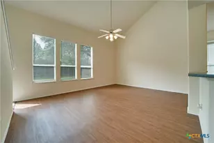 121 Park Ln, San Marcos, TX 78666 - Photo 11