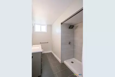 2807 Bluebonnet Street, Victoria, TX 77901 - Photo 15