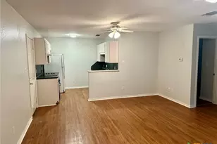609 W Mlk Dr, San Marcos, TX 78666 - Photo 9