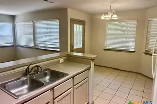 802 Sagewood Trail, San Marcos, TX 78666 - Photo 13