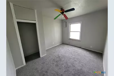 1108 S East Street, Edna, TX 77957 - Photo 11