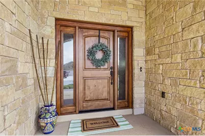 1139 Creekside Pond, Seguin, TX 78155 - Photo 5