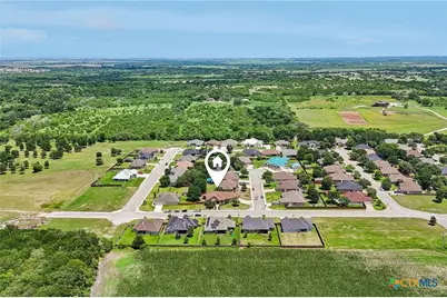 1139 Creekside Pond, Seguin, TX 78155 - Photo 3