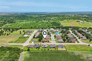 1139 Creekside Pond, Seguin, TX 78155 - Photo 3