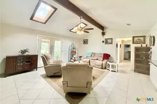 385 Live Oak Dr, Inez, TX 77968 - Photo 7