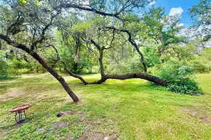 385 Live Oak Dr, Inez, TX 77968 - Photo 43