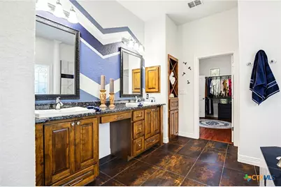 8211 Wild Wind Park, Garden Ridge, TX 78266 - Photo 15