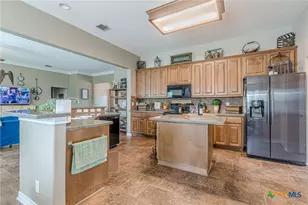 1021 Loma Verde Dr, New Braunfels, TX 78130 - Photo 13