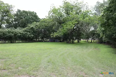 1006 Johnson Street, Lockhart, TX 78644 - Photo 3