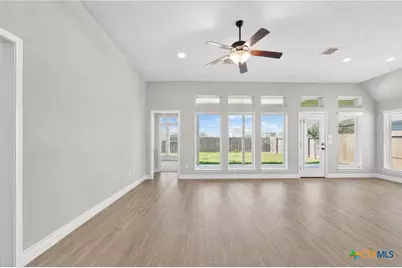 1925 Field Brook, Seguin, TX 78155 - Photo 13