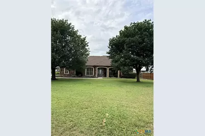 256 Kimbrough, Seguin, TX 78155 - Photo 1