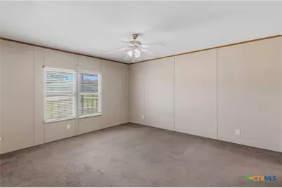 646 Old Colony Road, Seguin, TX 78155 - Photo 11