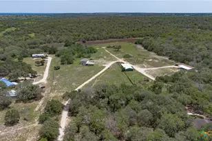 646 Old Colony Rd, Seguin, TX 78155 - Photo 21