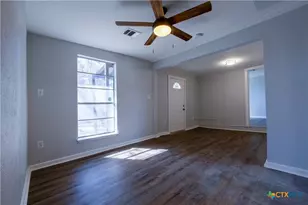 2304 Thrasher Ln, Austin, TX 78741 - Photo 5