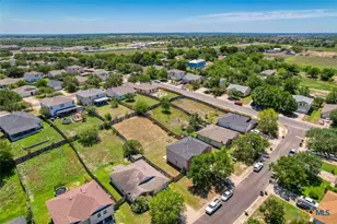 136 Dandelion Loop, Kyle, TX 78640 - Photo 43