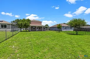 527 Roosevelt Dr, Seguin, TX 78155 - Photo 27
