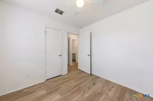 527 Roosevelt Dr, Seguin, TX 78155 - Photo 21