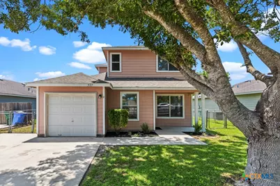 527 Roosevelt Drive, Seguin, TX 78155 - Photo 1