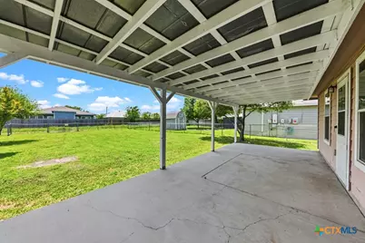 527 Roosevelt Drive, Seguin, TX 78155 - Photo 25