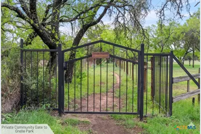 525 Soda Creek Road, Spicewood, TX 78669 - Photo 25