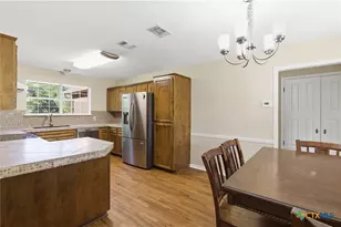 702 Rein Dr, Killeen, TX 76542 - Photo 9