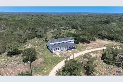 2404 Rr 12, San Marcos, TX 78666 - Photo 9