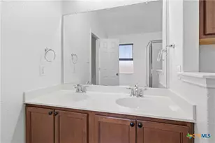 2423 Dimmitt Dr, New Braunfels, TX 78130 - Photo 21
