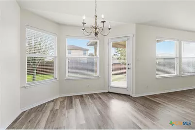 2423 Dimmitt Drive, New Braunfels, TX 78130 - Photo 13