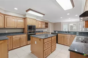 225 Deer Slayer Dr, Seguin, TX 78155 - Photo 15