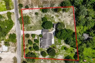 225 Deer Slayer Dr, Seguin, TX 78155 - Photo 45