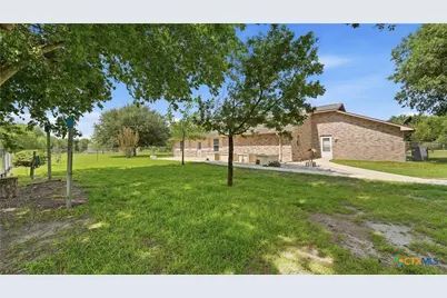 225 Deerslayer Drive, Seguin, TX 78155 - Photo 47
