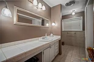 1706 College Dr, Victoria, TX 77901 - Photo 23