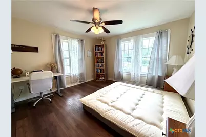 818 S 6th Street, Temple, TX 76504 - Photo 15