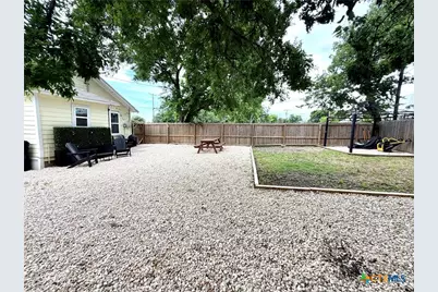 818 S 6th Street, Temple, TX 76504 - Photo 19