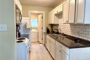 818 S 6th St, Temple, TX 76504 - Photo 9