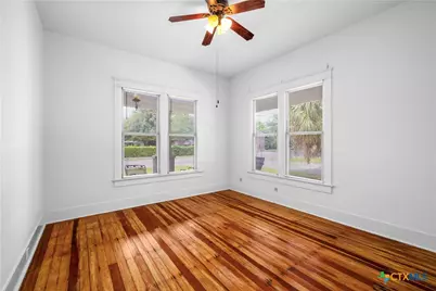 405 W Power Avenue, Victoria, TX 77901 - Photo 15
