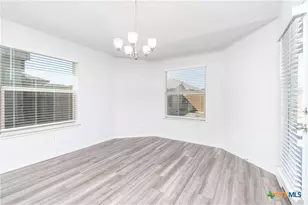 2353 Aylesbury Dr, Copperas Cove, TX 76522 - Photo 9