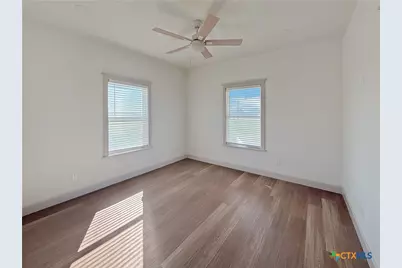 92 Landyns Path, Port Lavaca, TX 77979 - Photo 11