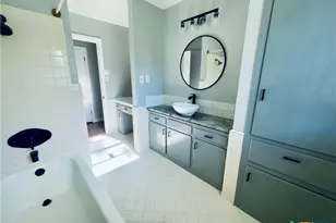 409 Yupon Ave, Victoria, TX 77901 - Photo 15