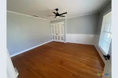 409 Yupon Avenue, Victoria, TX 77901 - Photo 19
