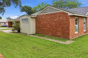 700 Park St, Gatesville, TX 76528 - Photo 41