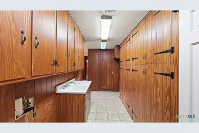 700 Park Street, Gatesville, TX 76528 - Photo 19