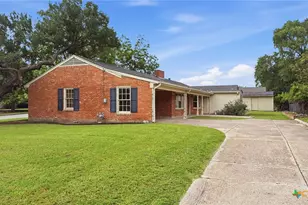 700 Park St, Gatesville, TX 76528 - Photo 37